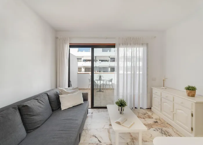 Atico Cardon Nyaraló *